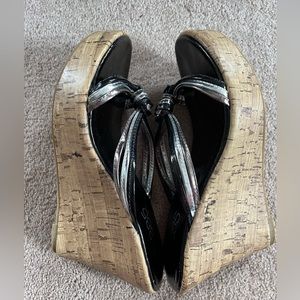 Black and Silver Flip Flop Espadrilles - size 7
